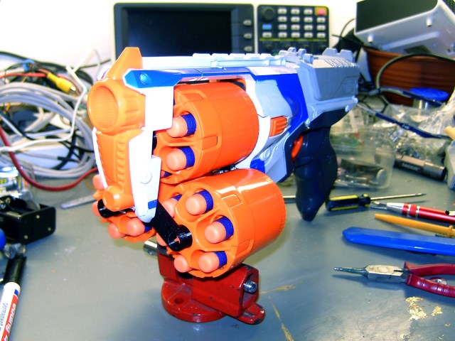 18 shot NERF Strongarm Elite XD