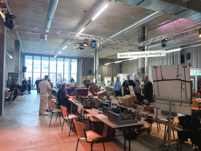 Vintage Computer Festival in Solothurn, Blick ber Halle im EG